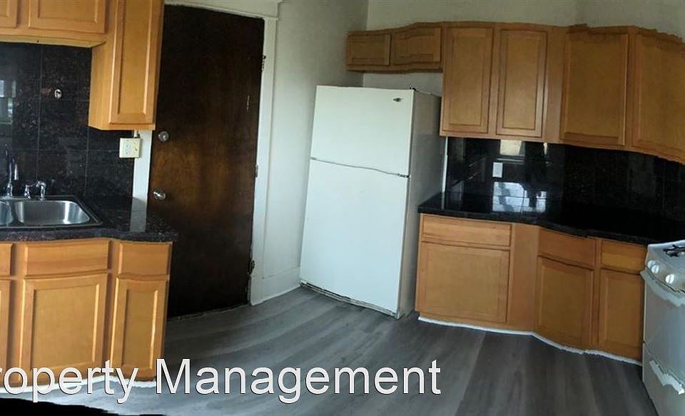 1st image of 3236 Michigan St APT 1