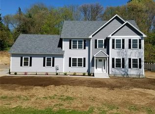 48 Gurley Rd, Waterford, CT 06385