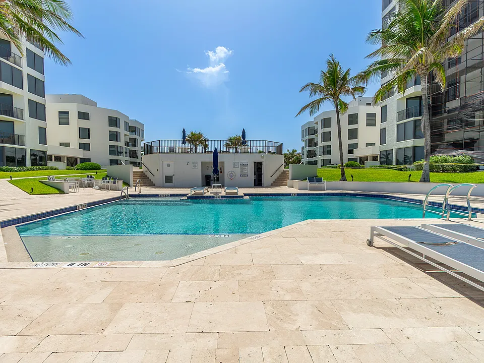 2565 S Ocean Blvd #103N