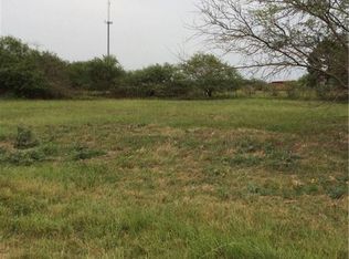 406 E Texas St, Cuero, TX 77954