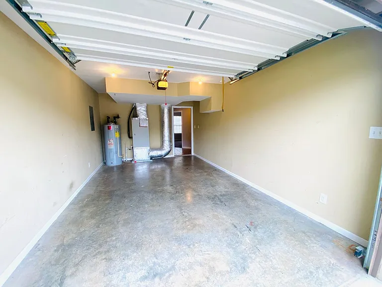 1728 Thistlewood Dr — Photo 31