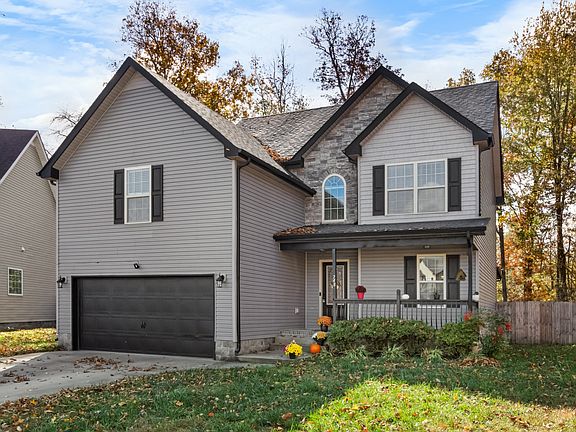3rd image of 748 Sleek Fox Dr