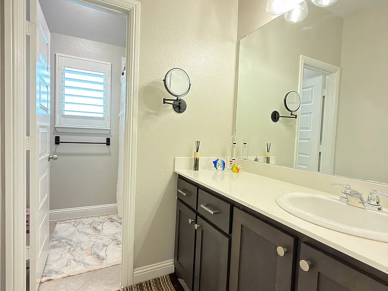 2215 Grassland Ave — Photo 16