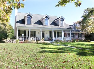 201 Pond Rd, West Tisbury, MA 02575