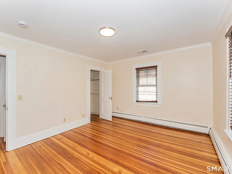 798 Farmington Ave #2 — Photo 13