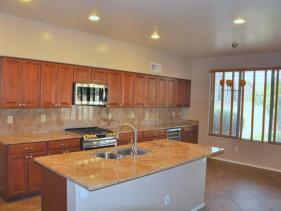 3rd image of 3964 S Sage Dr