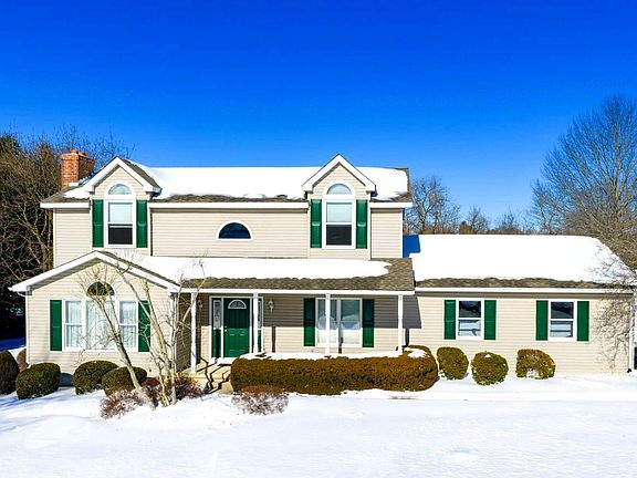 2nd image of 621 Fagleysville Rd