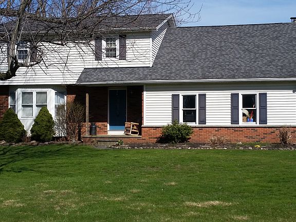 2nd image of 5965 Creekview Dr