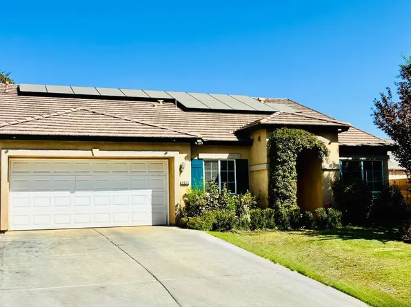 9302 Cousteau Ave, Bakersfield, CA 93311