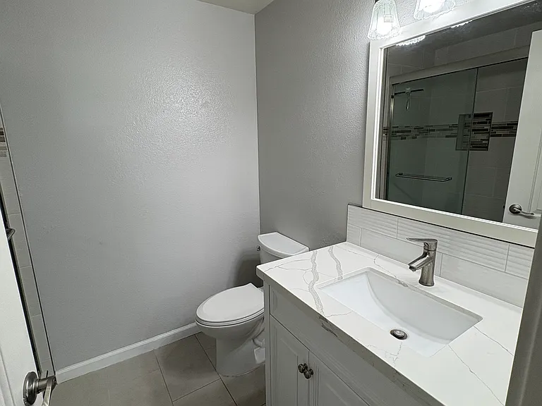 Ensuite bathroom