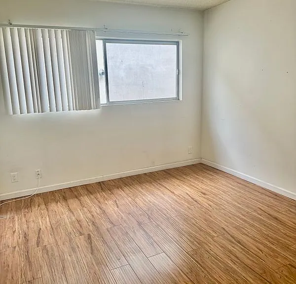 11843 Dorothy St #5 — Photo 5