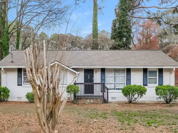 8268 Dunellen Ln, Jonesboro, GA 30238