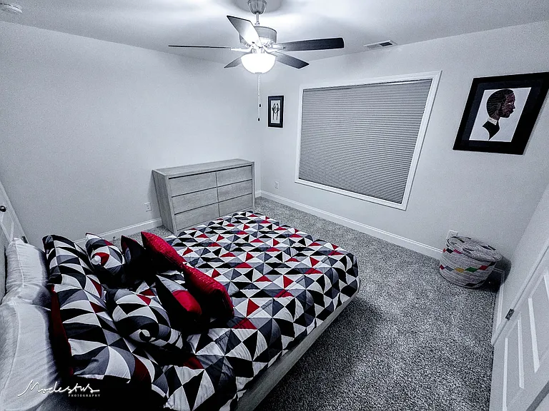 1718 Oak Forest Dr — Photo 33