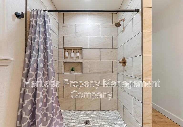 908 Liberty Ave — Photo 28