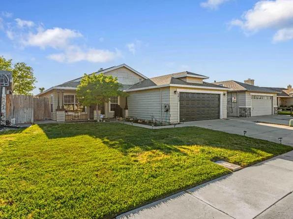 5613 Rose Brook Dr, Riverbank, CA 95367