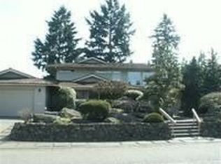 8933 SE 54th St, Mercer Island, WA 98040
