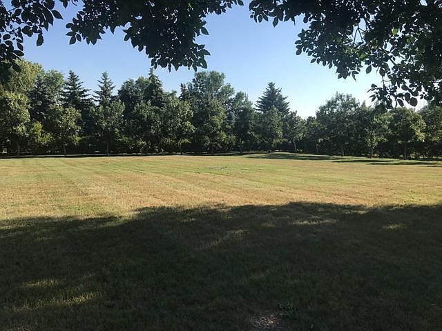 1st image of 5821 Apple Creek Dr