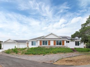 3130 Live Oak Park Rd, Fallbrook, CA 92028