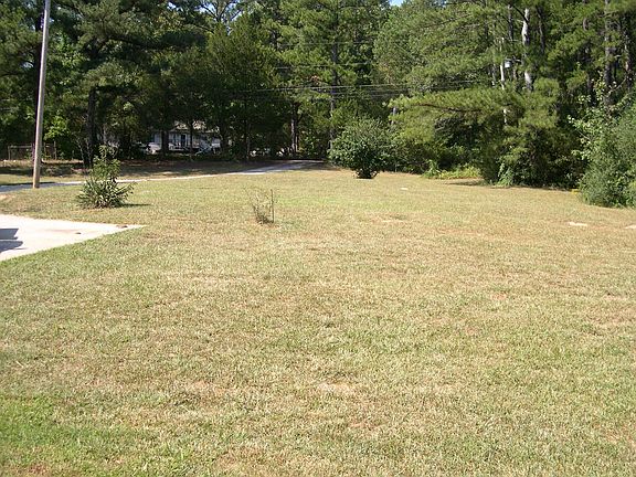 From house up to street