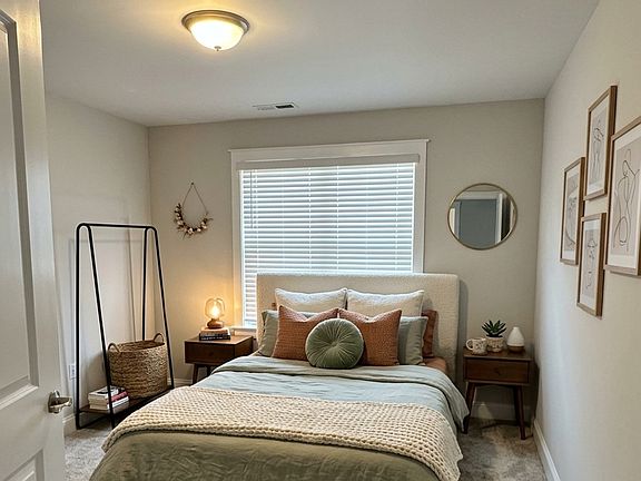 2nd image of 4104-4 Bluebill Dr