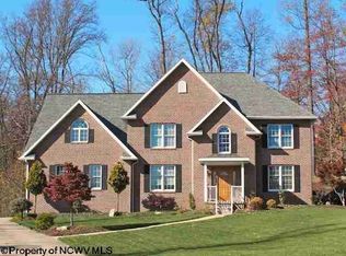 4500 Laurel Ridge Dr, Morgantown, WV 26508