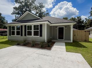 6 Jr Milton Rd, Crawfordville, FL 32327
