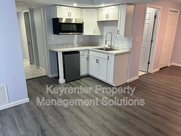 421 N Charlotte Ave — Photo 39