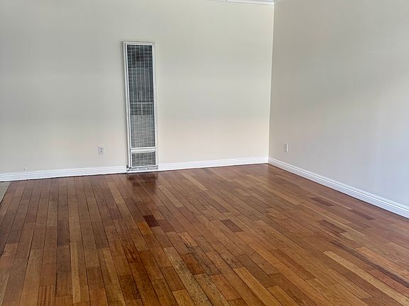 2nd image of 5457 Laurel Canyon Blvd APT 207