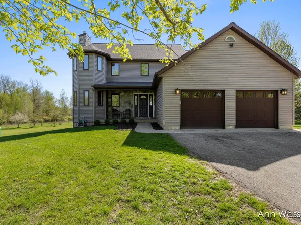 17170 Pine Lake Ave NE, Sand Lake, MI 49343