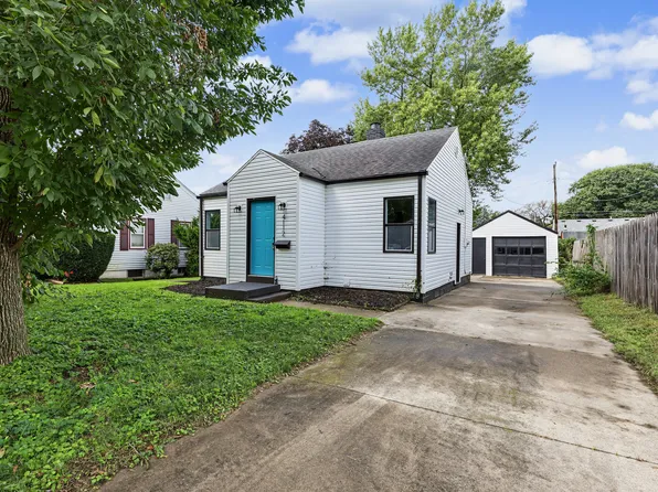4112 Oxford St, Des Moines, IA 50313