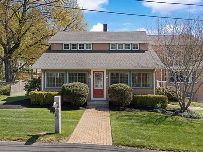 11 Highland Ave, Groveland, MA, 01834