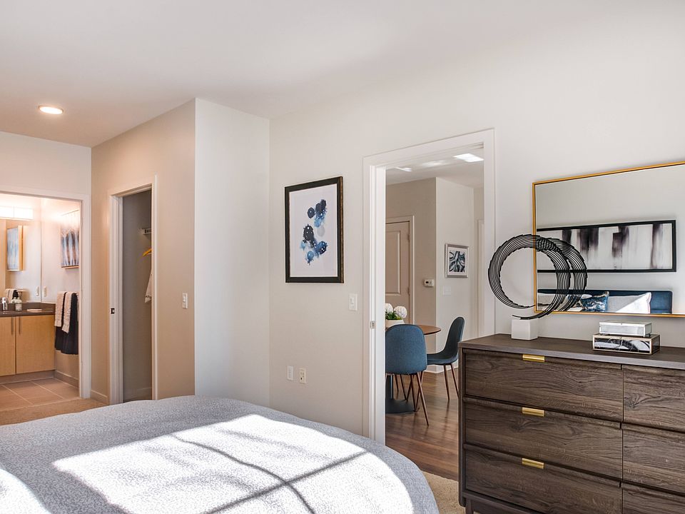 1st image of 10 Lafayette Ave APT 420