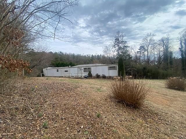 1st image of 112 SE Roberts Ln #A