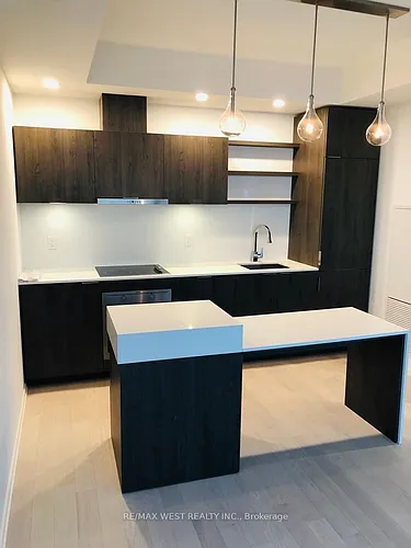 16 Bonnycastle St Photo 1