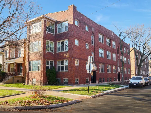 3341 W Sunnyside Ave #1B, Chicago, IL 60625