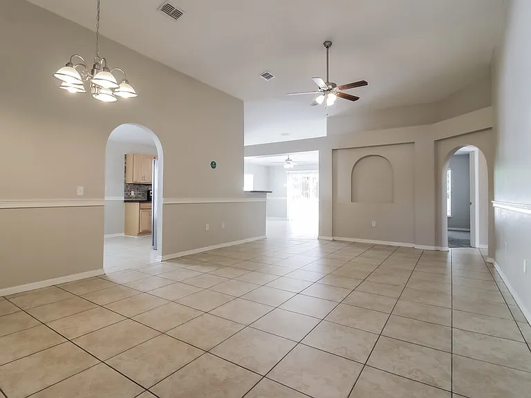 2959 Elbib Dr — Photo 3