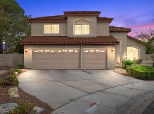 10028 Sail Landing Ct, Las Vegas, NV 89117