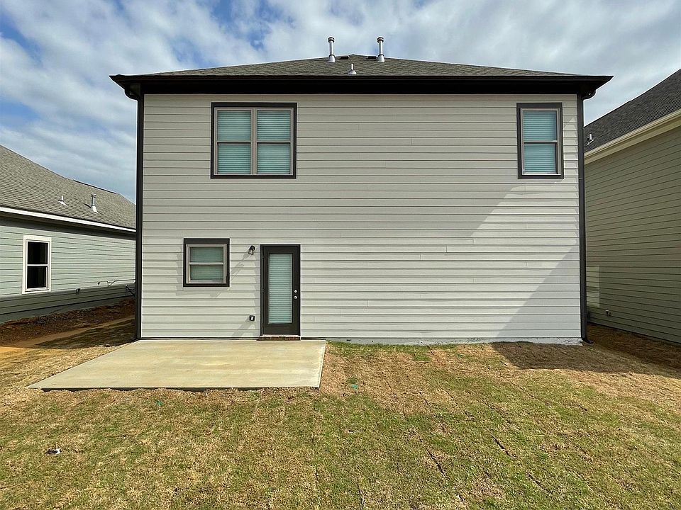 2nd image of 2139 Sullivan Dr