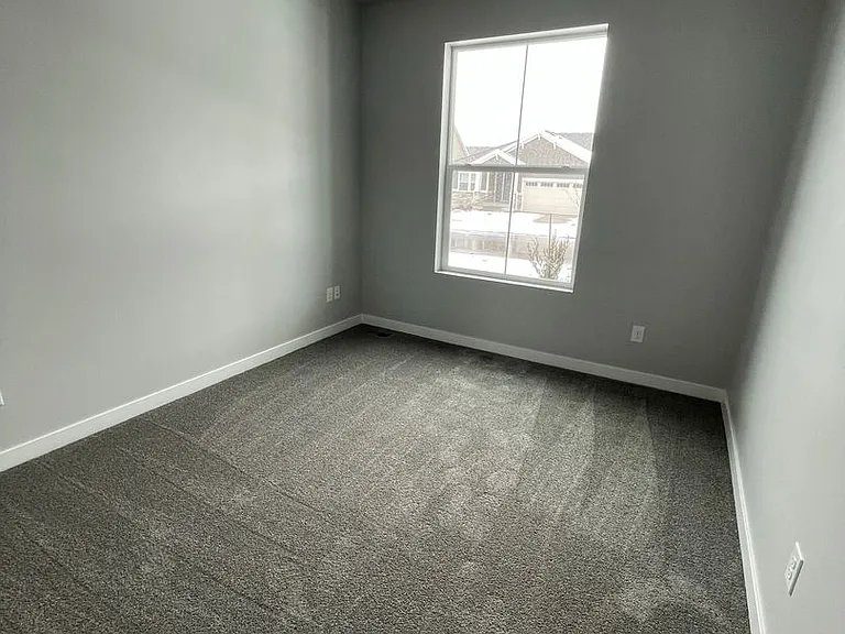 6606 N Furner Rdg — Photo 2