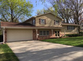 405 E Nishna Rd, Shenandoah, IA 51601