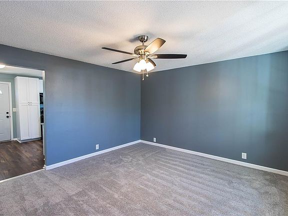 3rd image of 157 Plantation Dr