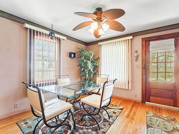 2nd image of 2105 Watson Blvd