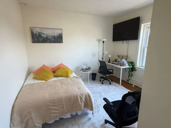 110 Dwight St #1, New Haven, CT 06511