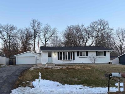 524 Wisconsin St, Waupaca, WI, 54981