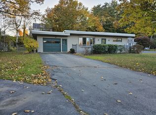 2 Gowen Park Dr, Sanford, ME 04073