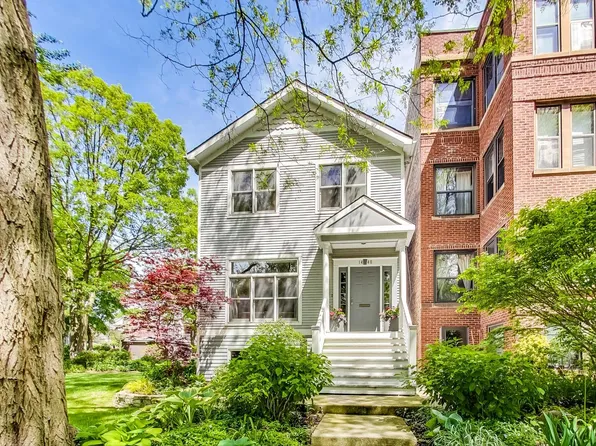 1440 W Warner Ave, Chicago, IL 60613