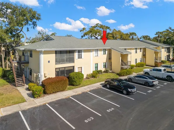 3001 58th Ave S APT 606, Saint Petersburg, FL 33712