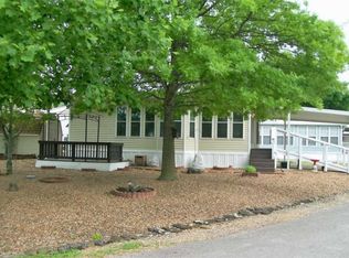 101 Trout Ln, Branson, MO 65616