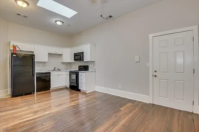 1246 Broad St #110 — Photo 2
