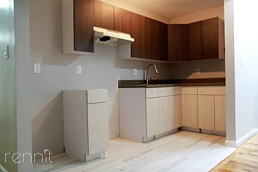 Rented by Rennit Inc.